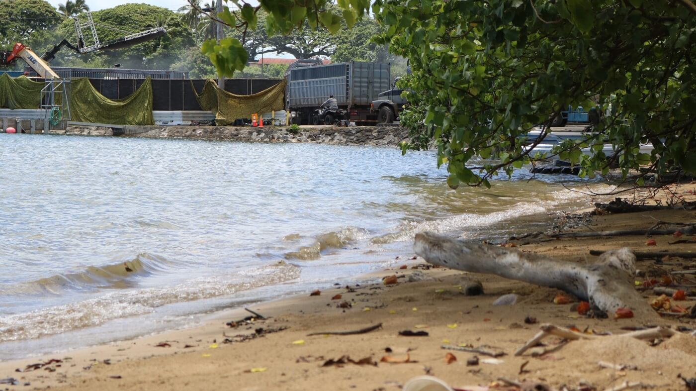 New Photos Show Jurassic World Fallen Kingdom Filming at Oahu Harbour