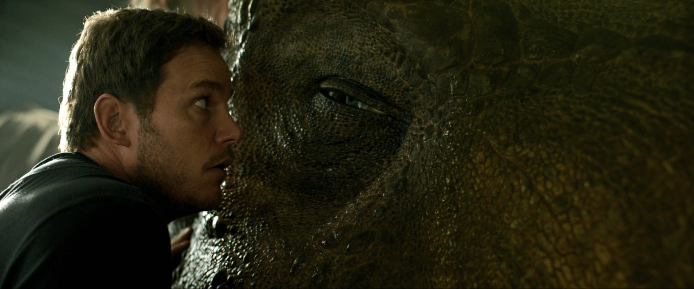 Jimmy Kimmel Footage from Jurassic World: Fallen Kingdom Shows Off An Animatronic T-Rex!