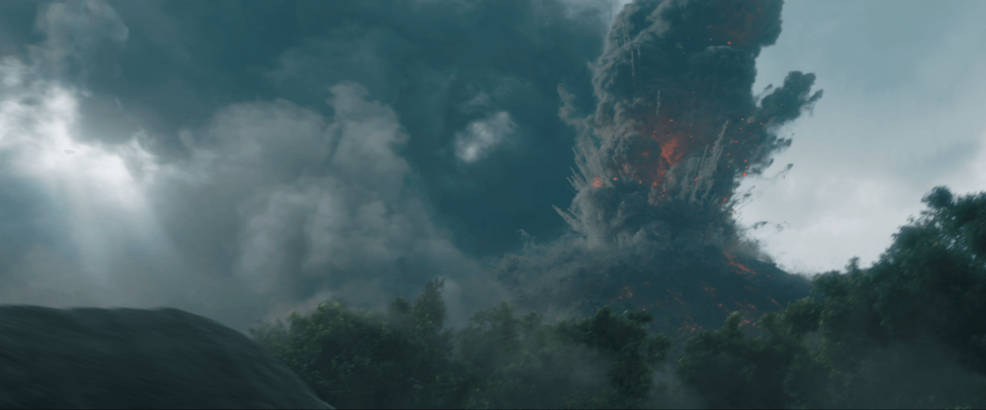 New Shots from Extended Fallen Kingdom Trailer Tease Feature Mystery Dino!