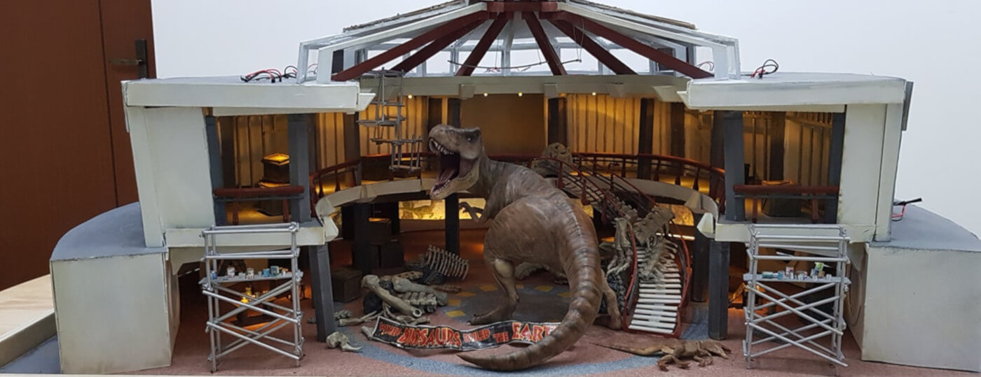 Jurassic Movies Come to Life in these Detailed Dino-ramas
